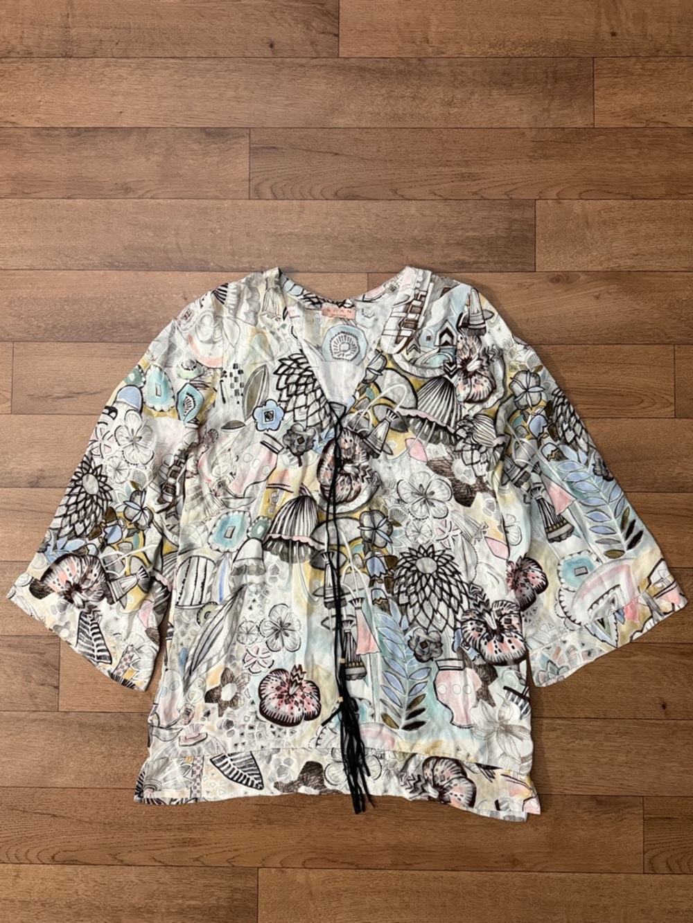 Shan USA Size 12 Tunic 100% Silk Abstract Art Lovely Feminine Darling Dainty Lux